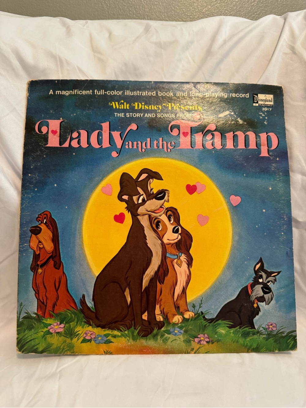 Vintage 1969 lady and the tramp story book and record